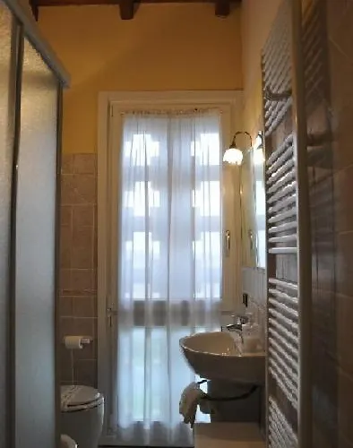 Szálloda Agriturismo Casella Ferrara