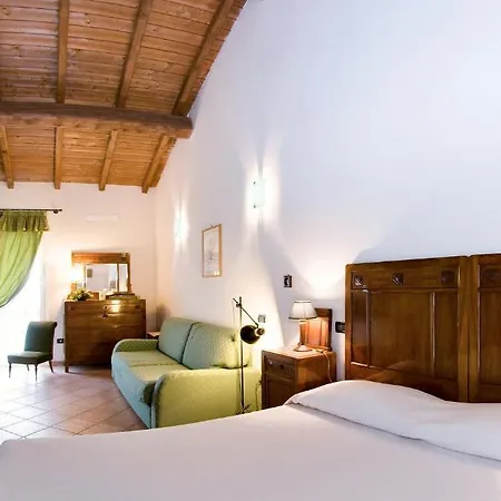 Agriturismo Casella * Феррара