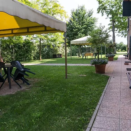 Hotel Agriturismo Casella *
