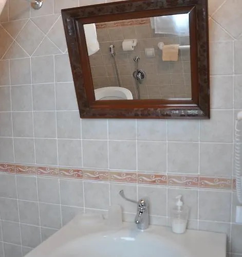 Agriturismo Casella * פררה