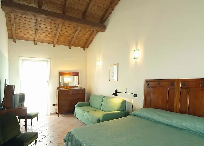 מלון Agriturismo Casella *