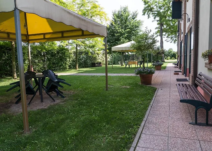 מלון Agriturismo Casella *